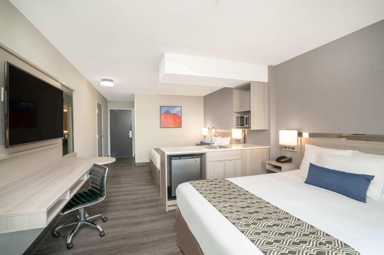 Microtel Inn & Suites By Wyndham Nashville Exterior photo