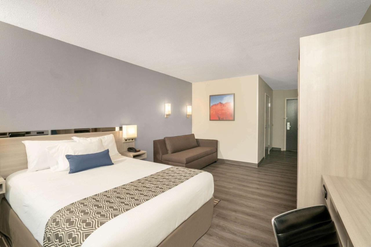 Microtel Inn & Suites By Wyndham Nashville Exterior photo